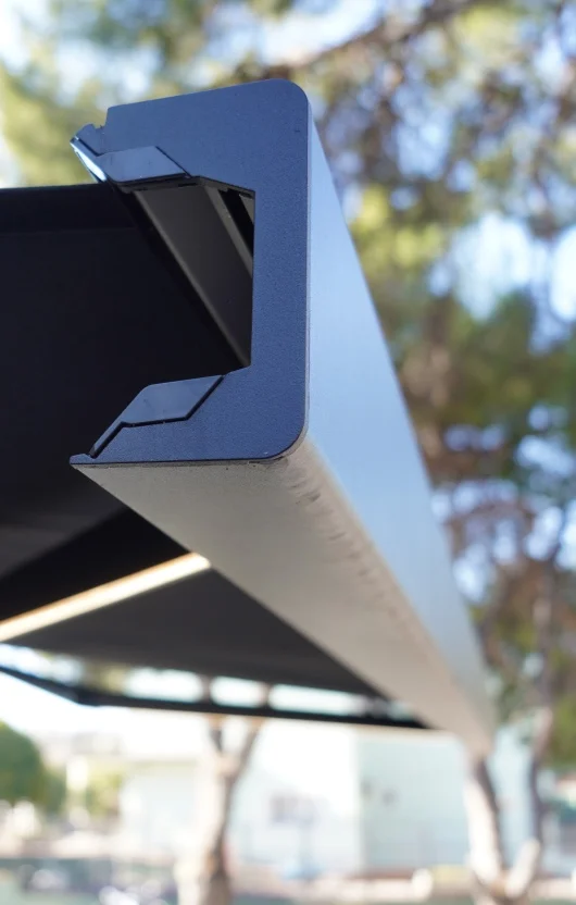 Toldos instalados profesionalmente por Toldos Marfil